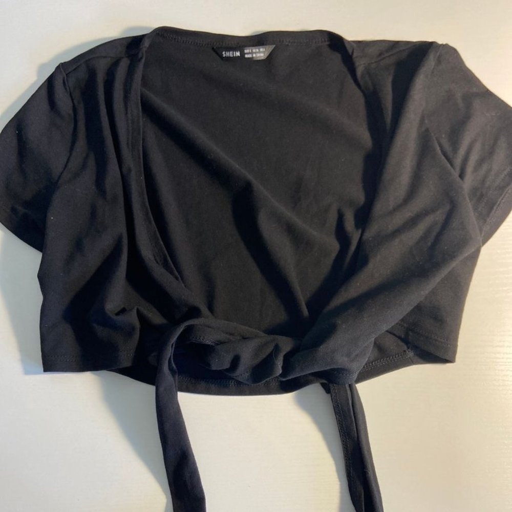 Front Tie Crop Top